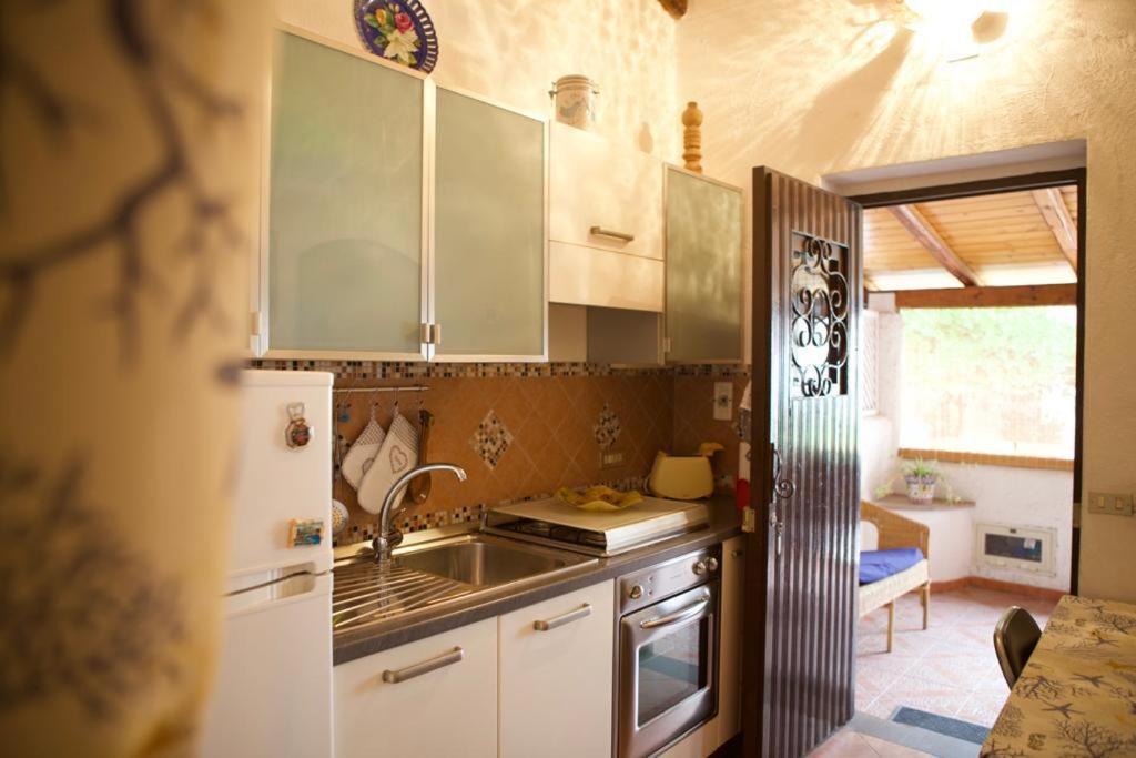 La Casa Di Marta Villa Milazzo Bagian luar foto
